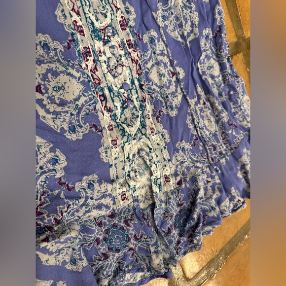 Free People Magic Mystery Tunic shirt with bell sleeves paisley print small - Picture 6 of 12
